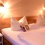 Moselterrasse 3*