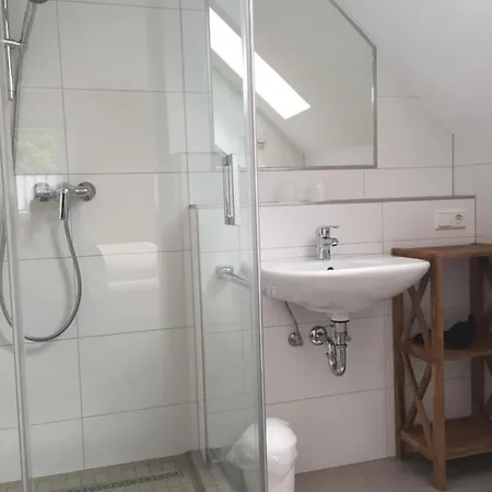 Moselterrasse Hotell Ediger-Eller