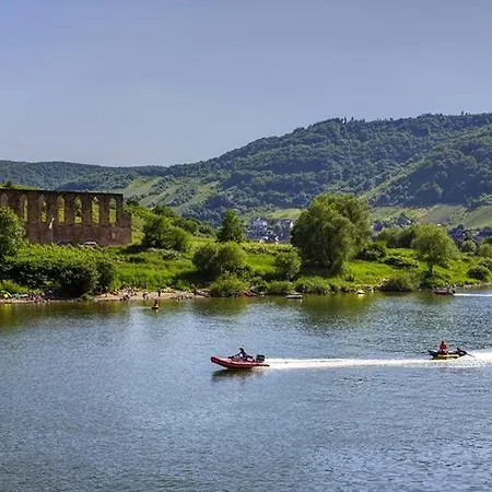 Moselterrasse 3* Ediger-Eller