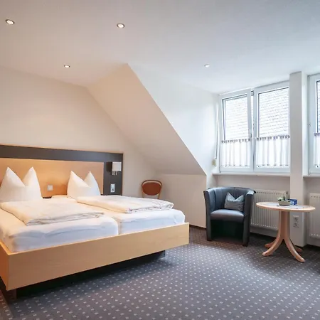 Moselterrasse 3*