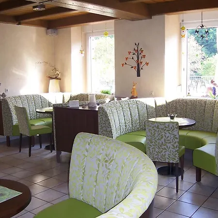 Otel Moselterrasse Ediger-Eller