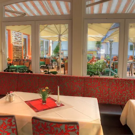 Moselterrasse Ediger-Eller